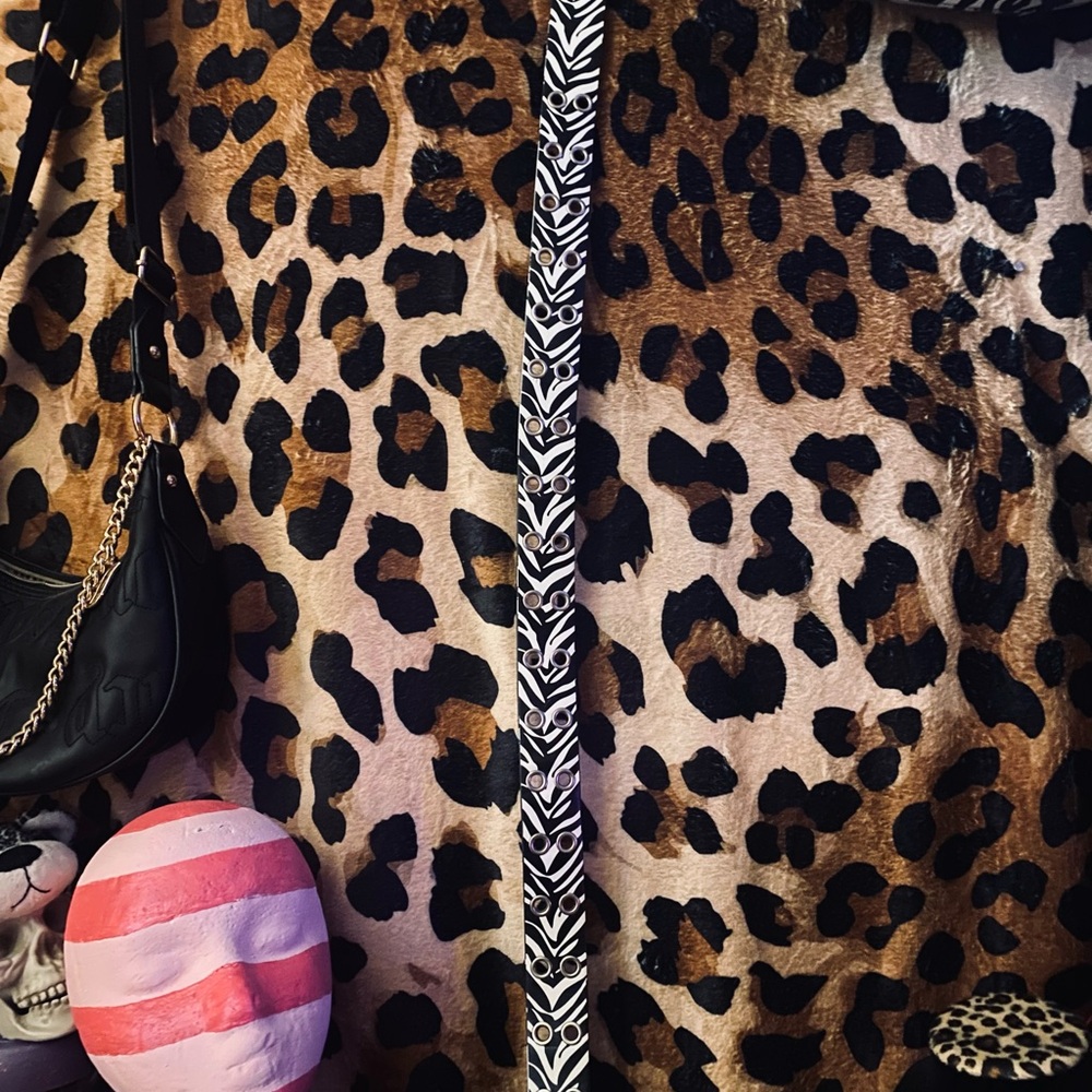 Black and White Patterned Belt